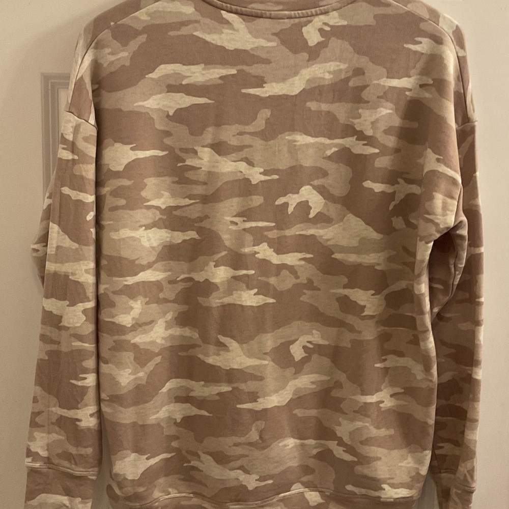 Athleta Studio to Street Oatmeal Camo Crewneck Sweatshirt - Small - Picture 6 of 7